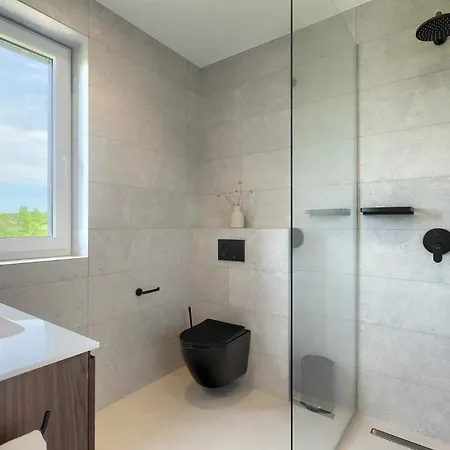 Villa Beautiful Moia With Sauna In